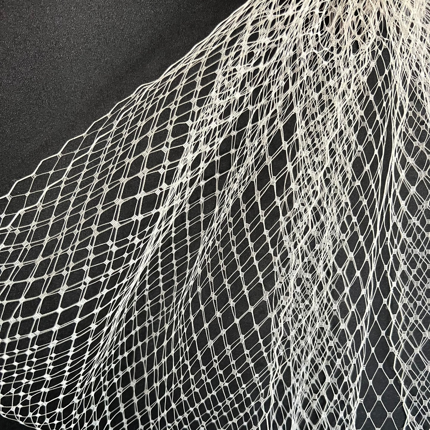 Bella -fine - Hat Ensemble