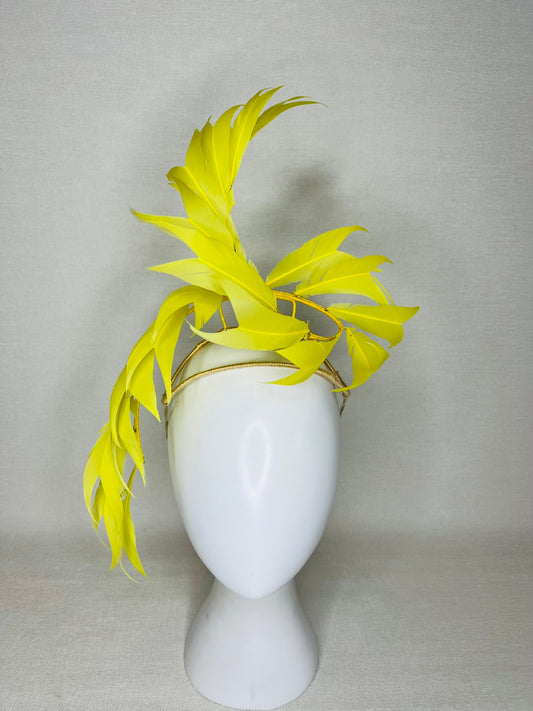 Ada - yellow - Hat Ensemble